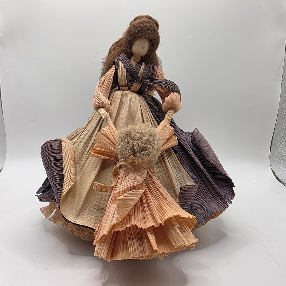 Vintage Nan's 1991 Corn Husk Doll Mother and Child Folk Art Purple Mauve 8"
